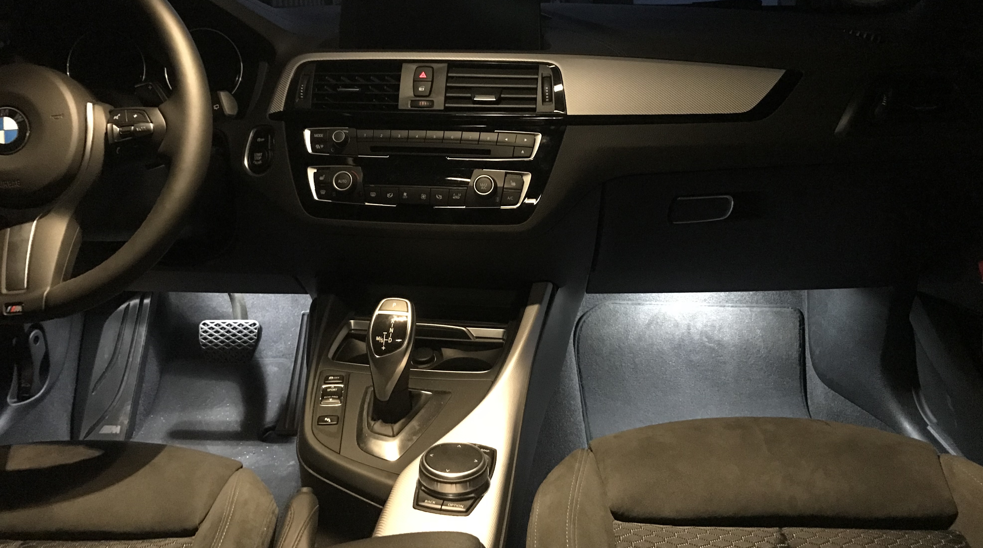 2x 18 LED Innenraum Fussraum Einstieg Kofferraum Handschuhfach Beleuchtung  BMW