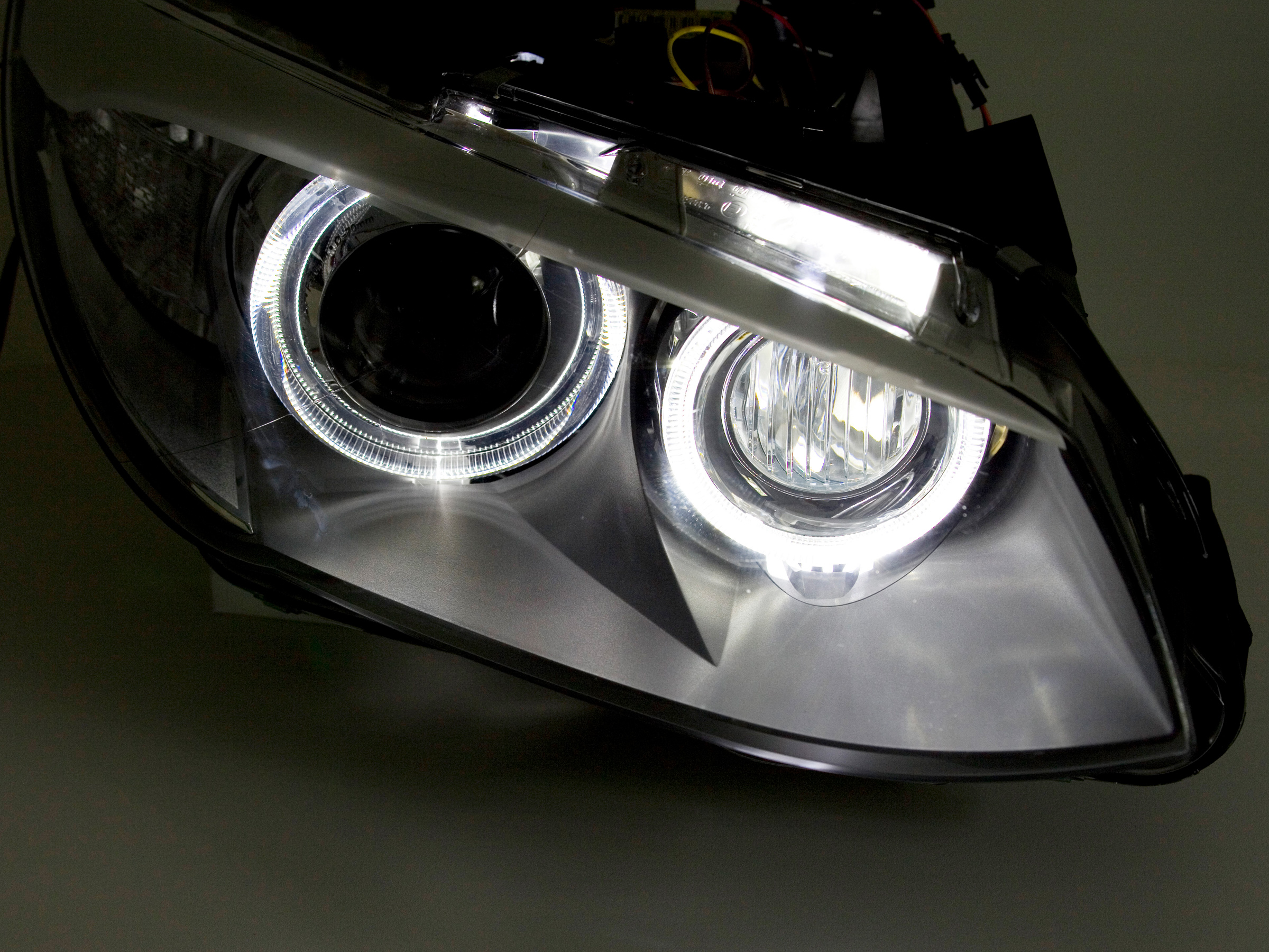2x Angel Eyes Lampe Standlichtring Standlicht 12V 6W für BMW 3er E90 ,  75,00 €
