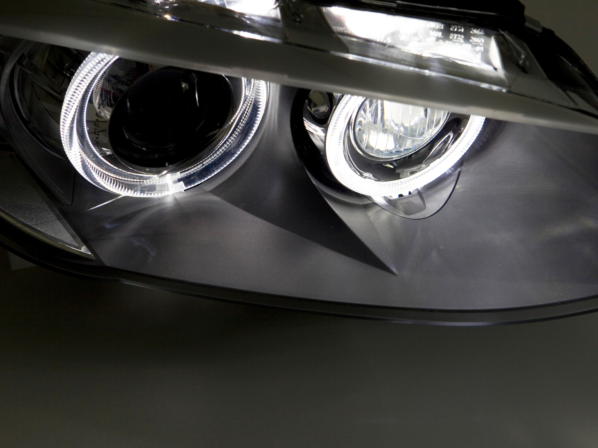2x Angel Eyes Lampe Standlichtring Standlicht 12V 6W für BMW 3er E90 ,  75,00 €
